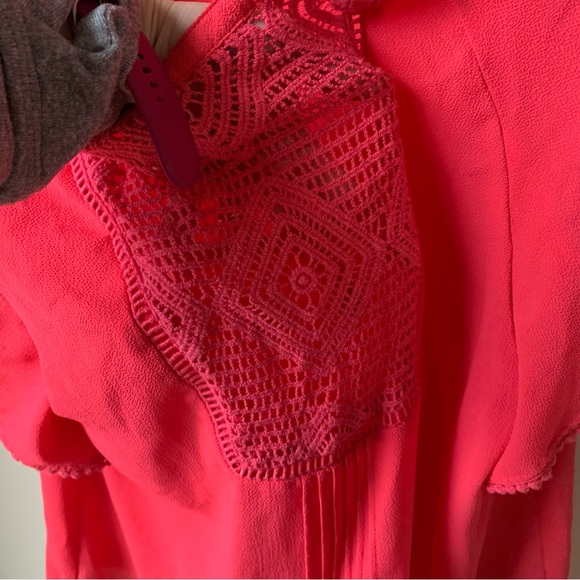 Anthro Meadow Rue pom hem crochet front top - Picture 4 of 8